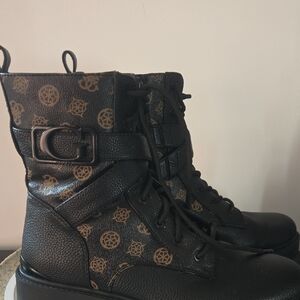 Guess Black and Tan Lace-Up Boots